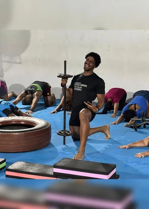 
          Imagem ilustrativa da imagem O salto de Raul: professor luta por prótese para recuperar o movimento e a vida
          