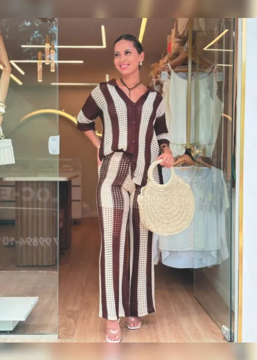 
          Imagem ilustrativa da imagem Tons terrosos e tricô de volta: as opções de moda no Outono
          