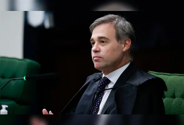 Imagem ilustrativa da imagem André Mendonça convoca reunião com a PF sobre o Banco Master