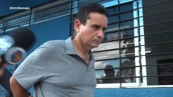 Imagem ilustrativa da imagem Engenheiro e atirador esportivo atira na boca da mulher no bairro das Graças