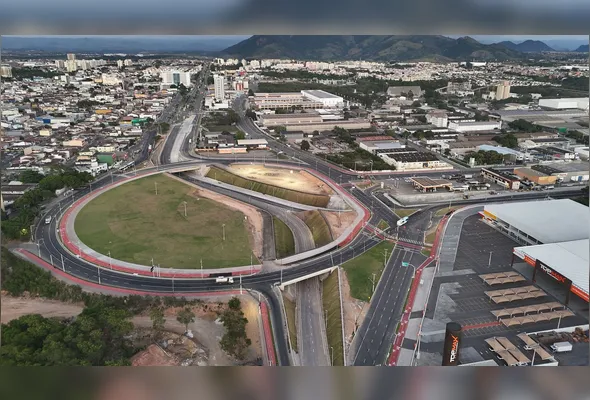 Rotatória do Ó, em Morada de Laranjeiras, município da Serra: anel viário construído por empresas do grupo E.CO Empreendimentos