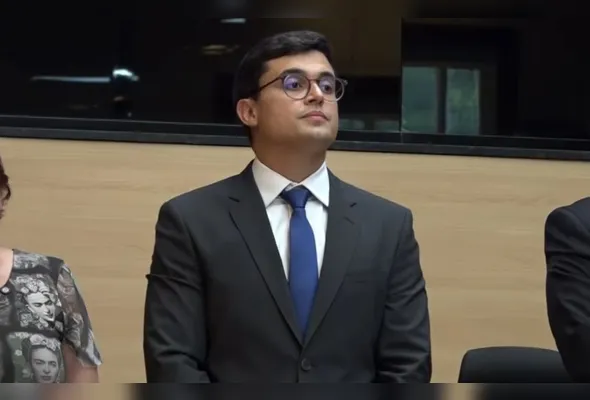 Victor Marques tem 31 anos e é engenheiro civil formado pela UPE