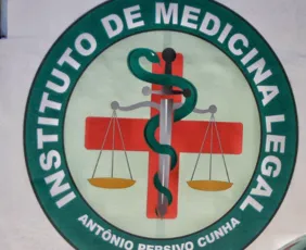 Imagem ilustrativa da imagem Barbeiro é assassinado a tiros dentro de próprio estabelecimento em Jaboatão