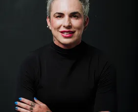 Imagem ilustrativa da imagem Minilift com fios de PDO combate flacidez sem cirurgia