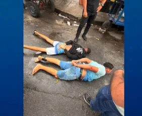 Imagem ilustrativa da imagem Receptadores são presos após roubo de viatura descaracterizada da Seap na BR-232