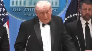 Imagem ilustrativa da imagem Homem atira durante jantar de Trump com correspondentes em Washington