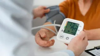 Imagem ilustrativa da imagem Metade dos hipertensos não sabem que têm a doença, diz cardiologista