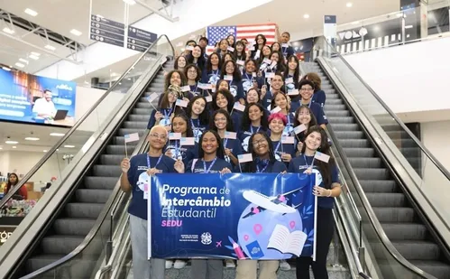 
          Imagem ilustrativa da imagem 500 vagas de intercâmbio abertas para alunos da rede estadual; veja como participar
          