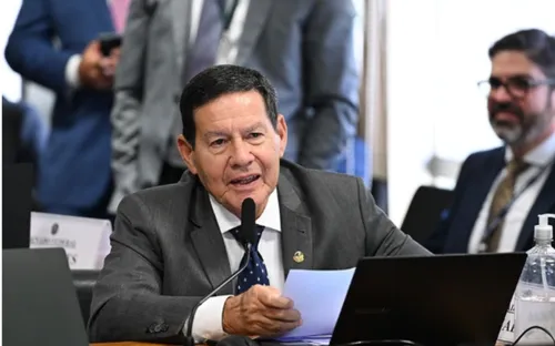 
          Imagem ilustrativa da imagem CCJ aprova Jorge Messias para o STF por 16 votos a 11 após sabatina
          