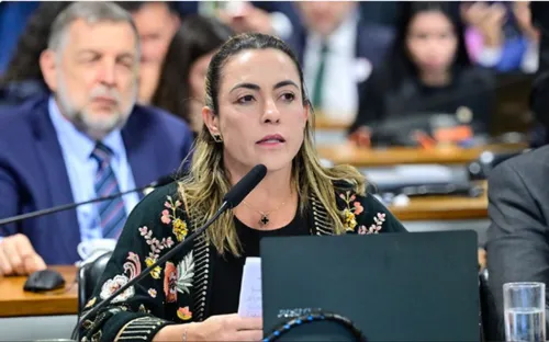 
          Imagem ilustrativa da imagem CCJ aprova Jorge Messias para o STF por 16 votos a 11 após sabatina
          