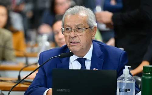 
          Imagem ilustrativa da imagem CCJ aprova Jorge Messias para o STF por 16 votos a 11 após sabatina
          