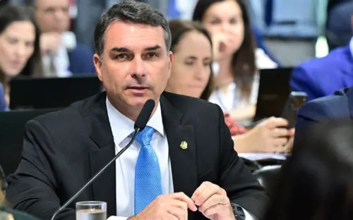 
          Imagem ilustrativa da imagem CCJ aprova Jorge Messias para o STF por 16 votos a 11 após sabatina
          