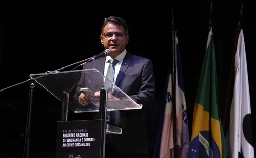 
          Imagem ilustrativa da imagem "Brasil sob Ameaça": o que disseram as autoridades em evento realizado em Vitória
          