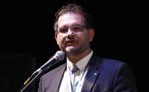 
          Imagem ilustrativa da imagem "Brasil sob Ameaça": o que disseram as autoridades em evento realizado em Vitória
          