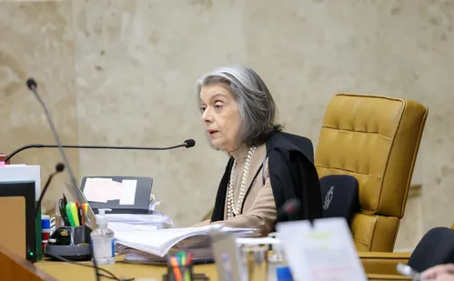 
          Imagem ilustrativa da imagem Carmén Lúcia vota pela manutenção das regras atuais de distribuição dos royalties
          