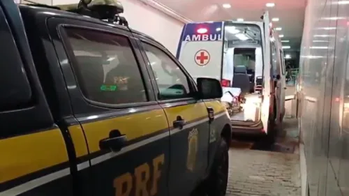
          Imagem ilustrativa da imagem Coração percorre 140 km em tempo recorde para transplante no Recife
          