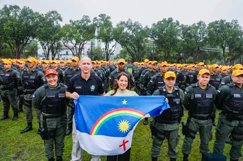 
          Imagem ilustrativa da imagem Governo de Pernambuco faz entrega de novos PMs que irão atuar no Grande Recife
          