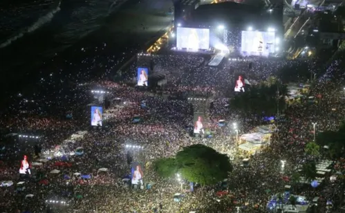 
          Imagem ilustrativa da imagem Mais de 2 milhões de pessoas assistem ao show de Shakira em Copacabana
          