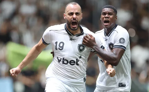 
          Imagem ilustrativa da imagem Novo transfer ban agrava crise no Botafogo
          