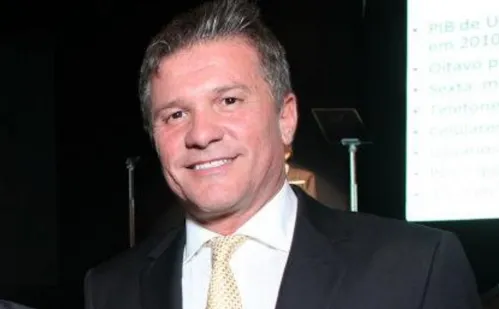 
          Imagem ilustrativa da imagem PF prende pai de Daniel Vorcaro em nova operação contra Banco Master
          