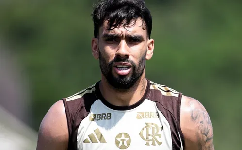 
          Imagem ilustrativa da imagem Paquetá corre contra o tempo em lesão no Fla a uma semana da lista da Copa do Mundo
          