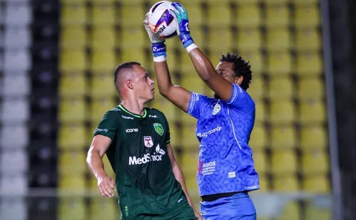 
          Imagem ilustrativa da imagem Porto Vitória tropeça em casa e dá adeus a Copa Centro-Oeste
          