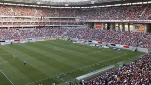 
          Imagem ilustrativa da imagem Santa Cruz x Amazonas: confira prováveis times, arbitragem e detalhes sobre o jogo
          