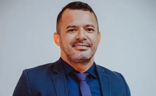 
          Imagem ilustrativa da imagem Vereador Marlon Fred é solto e deve retomar mandato na Câmara da Serra
          