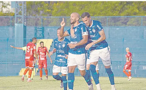 
          Imagem ilustrativa da imagem Vitória goleia o Porto/BA por 3 a 0 no Salvador Costa
          