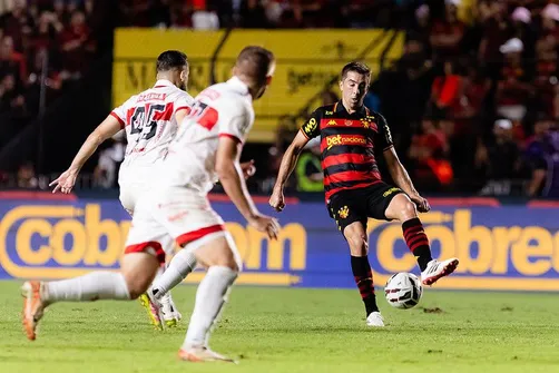 Imagem ilustrativa da imagem Sport perde para o CRB e desperdiça chance de assumir a liderança da Série B