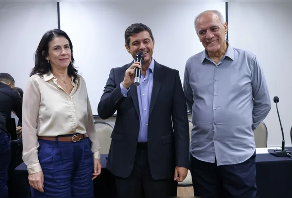 Vera Lúcia, Gustavo Vieira e Julio Peixoto: nova diretoria da Federação