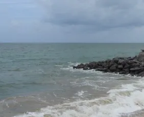 Imagem ilustrativa da imagem Apenas 6 praias estão próprias para banho em PE; veja lista