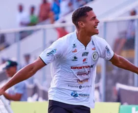 Imagem ilustrativa da imagem Atacante Alex Bruno volta a ficar na mira do Sport
