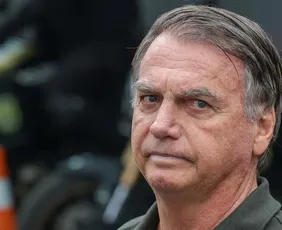 Imagem ilustrativa da imagem Bolsonaro recorre para anular proibição de visita na prisão domiciliar