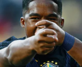 Imagem ilustrativa da imagem Brasil vence o Egito, por 2 a 1, no último teste antes da Copa do Mundo