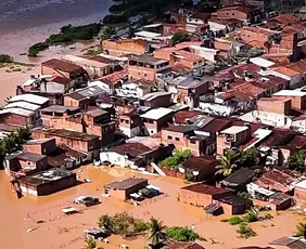 Imagem ilustrativa da imagem Chuvas em Goiana deixam famílias vulneráveis; veja como doar