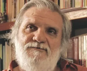 Imagem ilustrativa da imagem Morre o escritor Raimundo Carrero aos 78 anos, expoente do Movimento Armorial