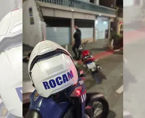 Imagem ilustrativa da imagem VÍDEO | Perseguição termina com motociclista preso em Vila Velha