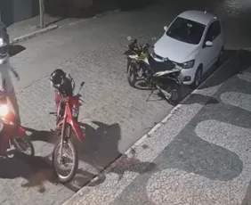 Imagem ilustrativa da imagem Prefeito de Santa Cruz do Capibaribe é assaltado e tem carro roubado