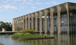 Imagem ilustrativa da imagem Brasil nega visto para servidores dos EUA que queriam monitorar urnas