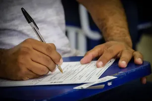 Imagem ilustrativa da imagem Governo vai abrir até 29.715 vagas para virar servidor federal