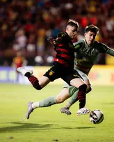 Imagem ilustrativa da imagem Sport empata com Athletic na Ilha e perde chance de assumir liderança da Série B