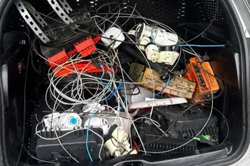 Imagem ilustrativa da imagem Polícia desarticula esquema de internet e monitoramento ilegal no Recife