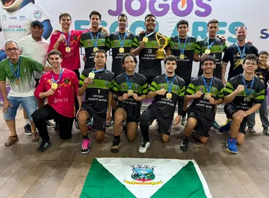 Imagem ilustrativa da imagem Time de handebol de Cariacica conquista título estadual dos Jogos Escolares