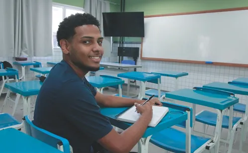 
          Imagem ilustrativa da imagem 8 em cada 10 alunos farão o Enem na sua própria escola
          