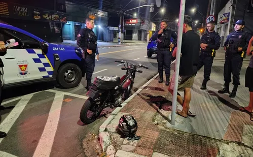 
          Imagem ilustrativa da imagem Adolescente é apreendido pela 2ª vez com moto adulterada em Vitória
          