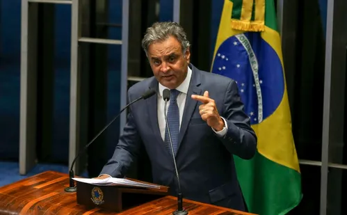 
          Imagem ilustrativa da imagem Aécio desiste de disputar a Presidência, e PSDB ficará sem candidato ao Planalto
          