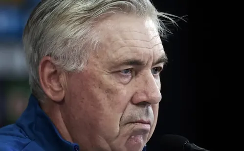 
          Imagem ilustrativa da imagem Ancelotti garante que empate na estreia da Copa não abala confiança
          