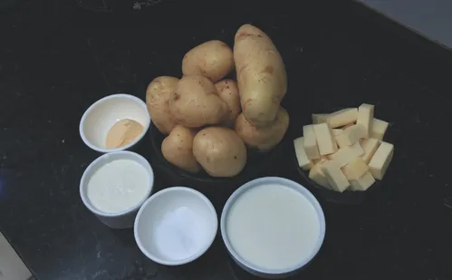 
          Imagem ilustrativa da imagem Aprenda a fazer "Porca Atolada", a melhor receita de boteco do ES
          