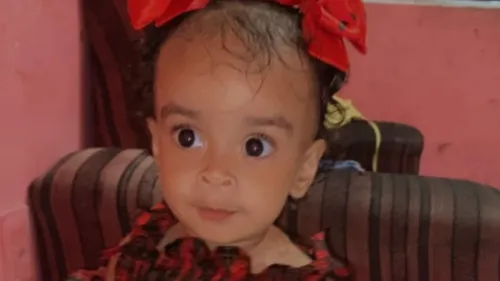 
          Imagem ilustrativa da imagem Bebê de 1 ano é morta a tiros em ataque na Zona Norte do Recife
          